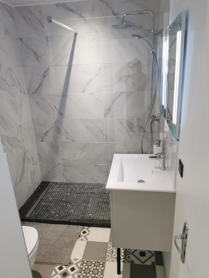 Studio Suquet Balcony 1 Min Beach, 10 Min Palais & Croisette Works Cannes Exteriör bild